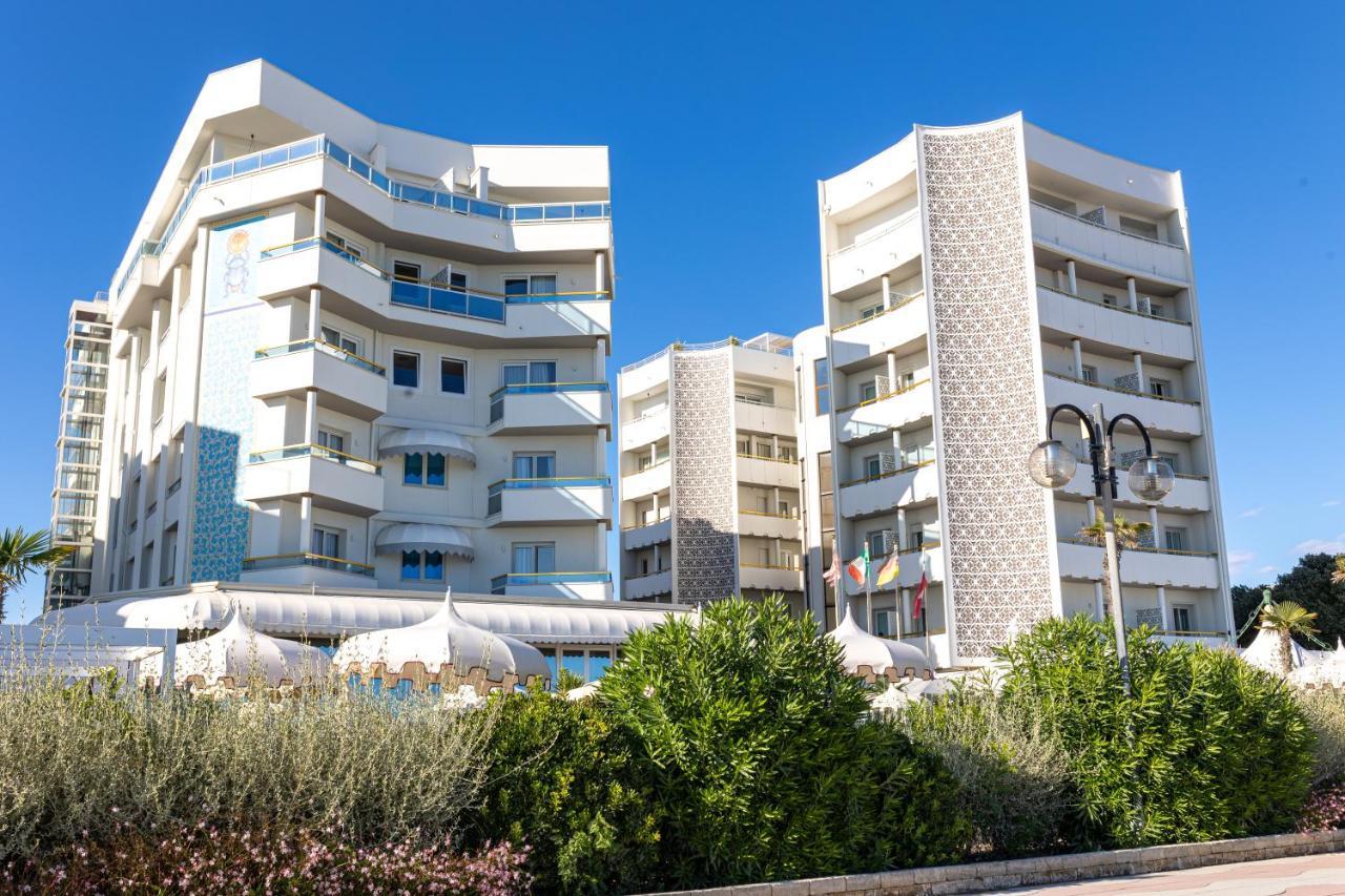 Luxor E Cairo The Beach Resort Jesolo Extérieur photo