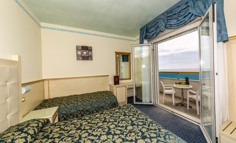 Luxor E Cairo The Beach Resort Jesolo Extérieur photo
