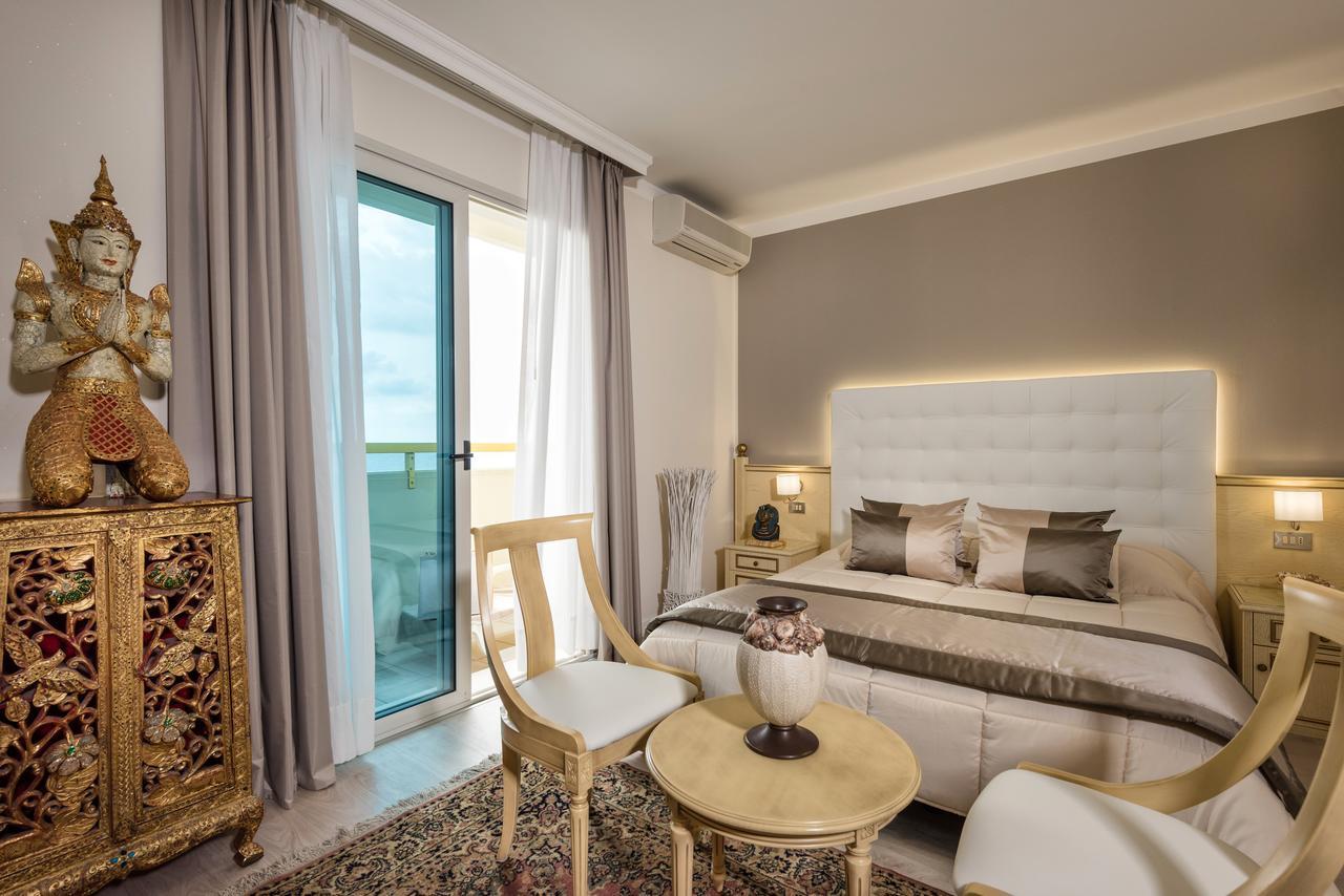 Luxor E Cairo The Beach Resort Jesolo Extérieur photo