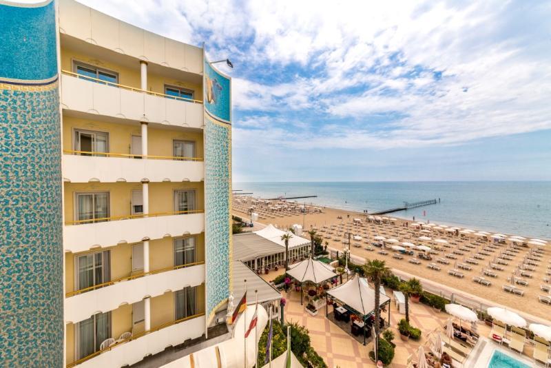 Luxor E Cairo The Beach Resort Jesolo Extérieur photo