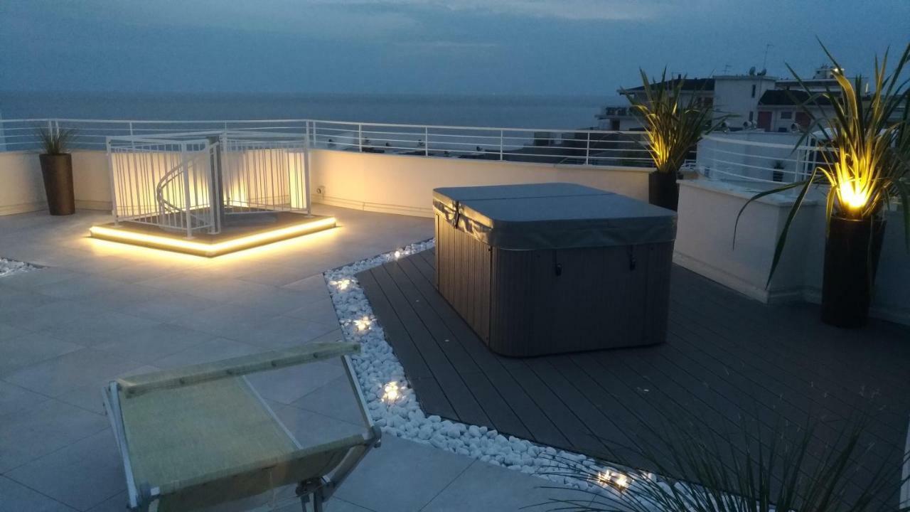 Luxor E Cairo The Beach Resort Jesolo Extérieur photo