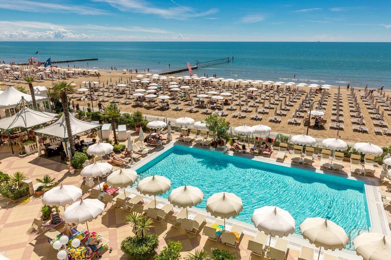 Luxor E Cairo The Beach Resort Jesolo Extérieur photo